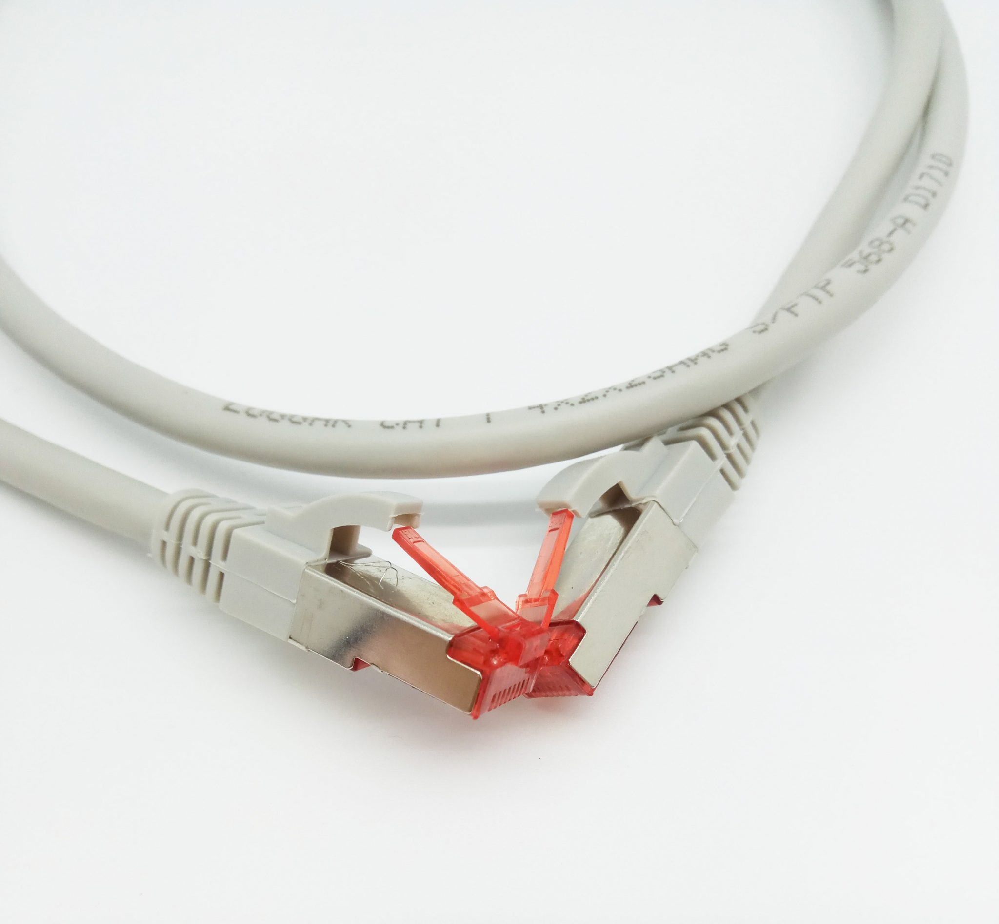 כבל רשת מגשר איכותי 10 מטר CAT7 S/FTP נחושת מלא TLV Media Center