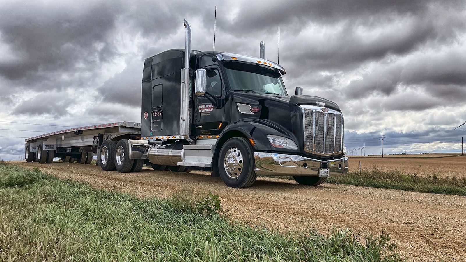 TMC Drivers Enjoy Safe, WellMaintained Late Model Peterbilt Trucks