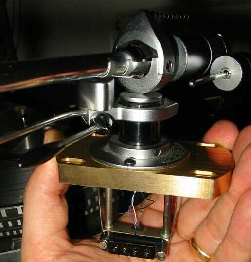 Bronze Knife Edge Base for SME tonearms [English]