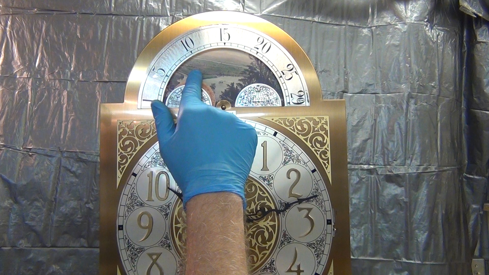 » Blog Archive » grandfatherclockpart4of4howtosetupandregulatestill044