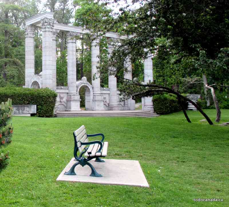 A Trip Guide to Guildwood Park Scarborough Toronto Ontario Canada