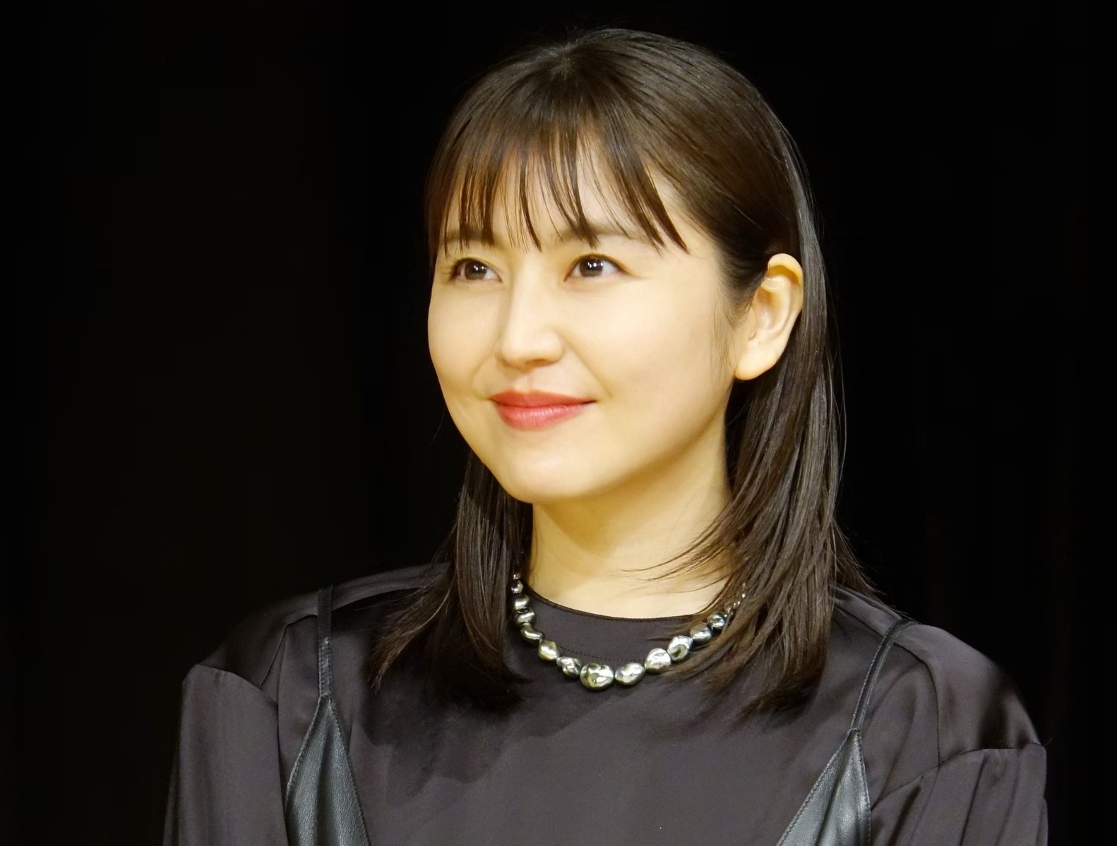 長澤まさみ 第62回ブルーリボン賞 受賞式に登壇！ 東宝芸能