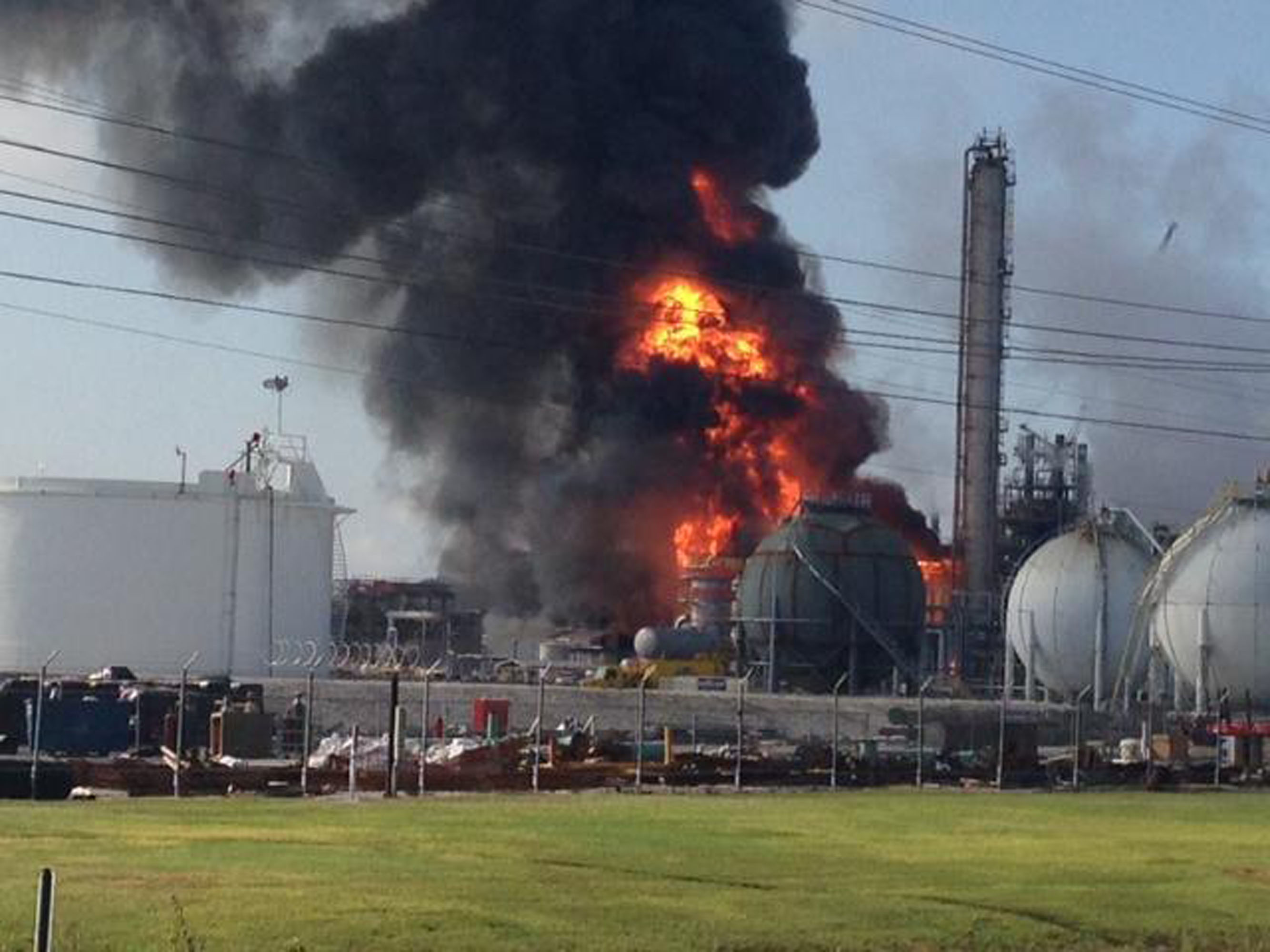 State police 1 dead, dozens injured in explosion at Louisiana chemical