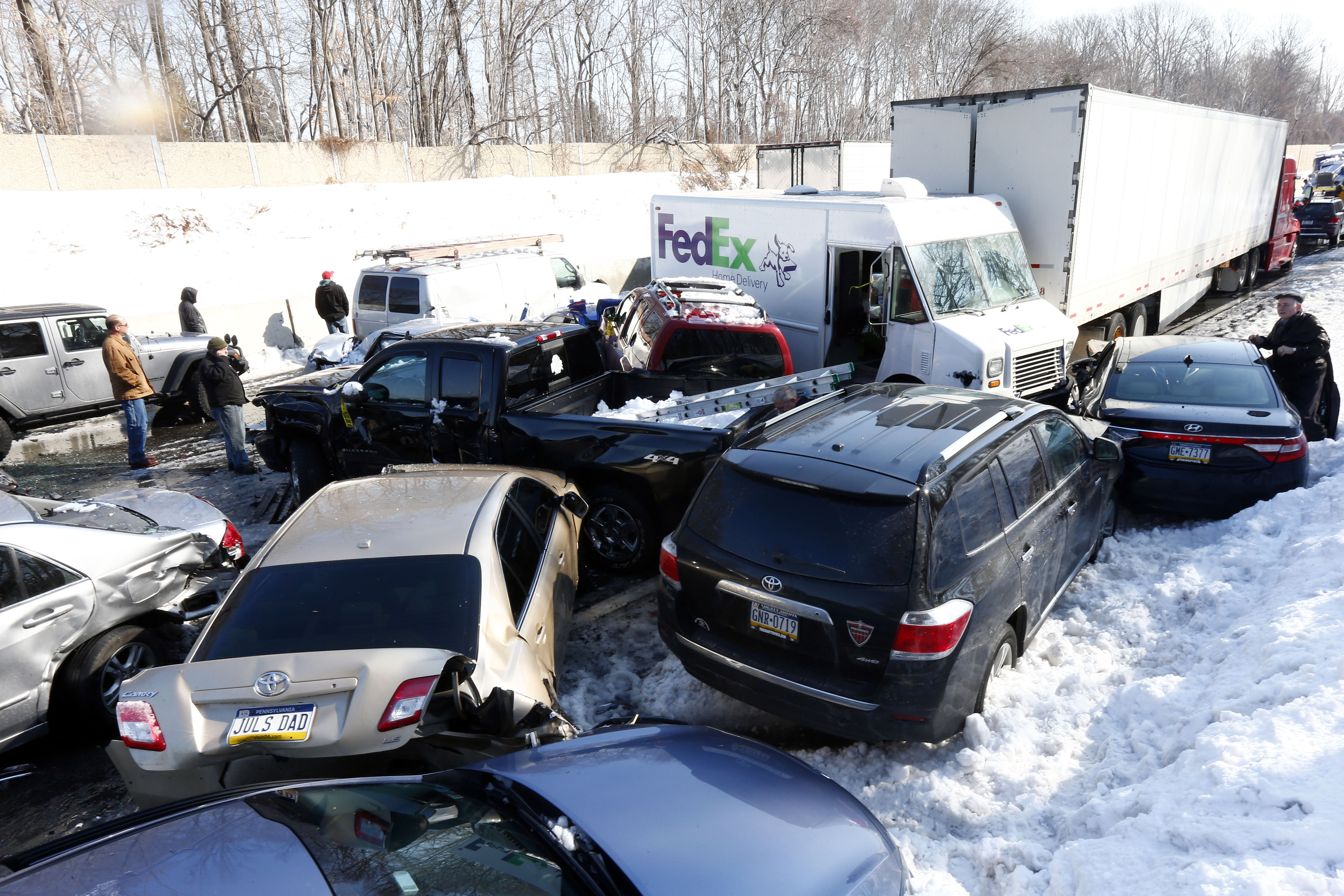 Trucks, dozens of cars crash on Pa. turnpike The Blade