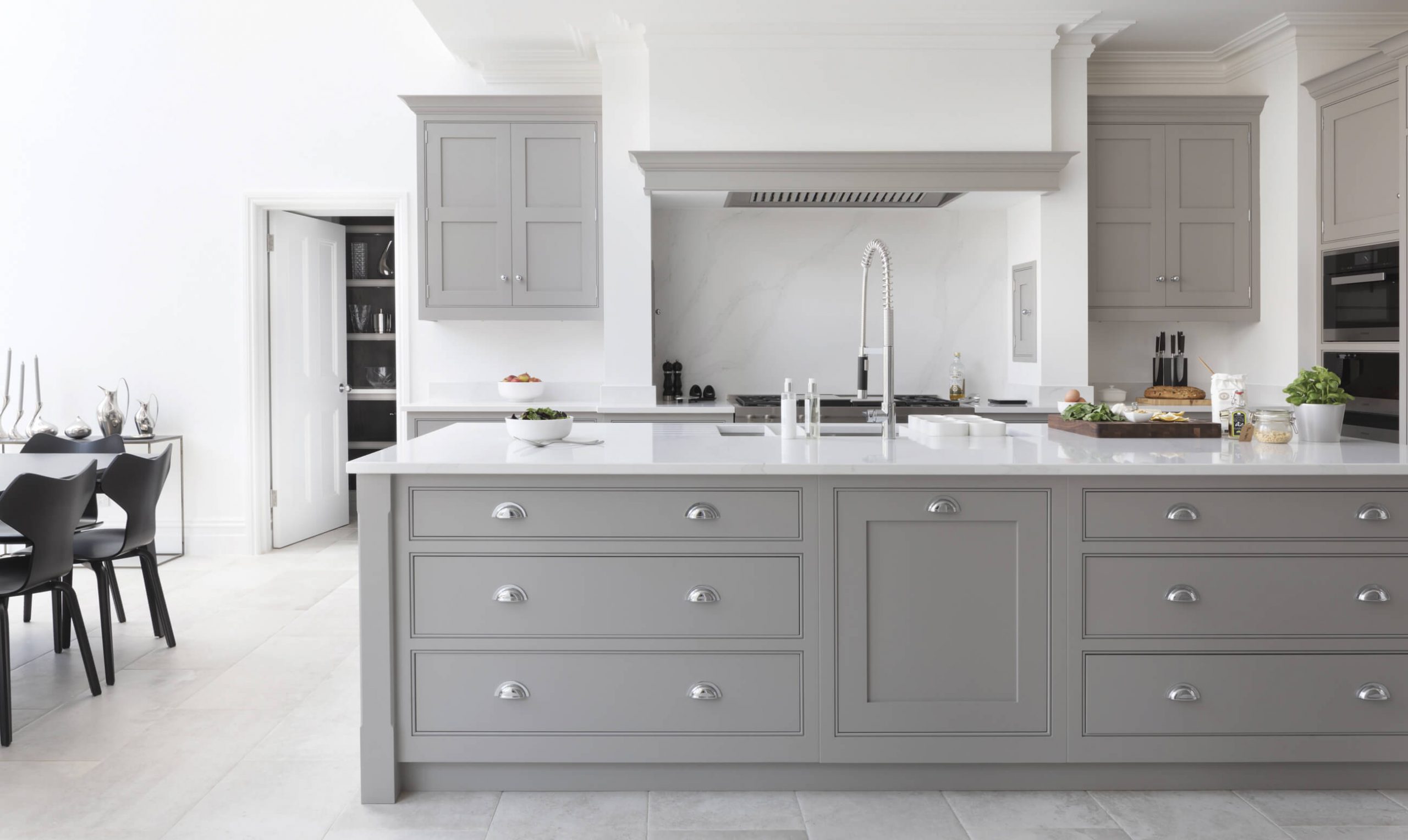 Clever Kitchen Storage Ideas Designed around Your Lifestyle