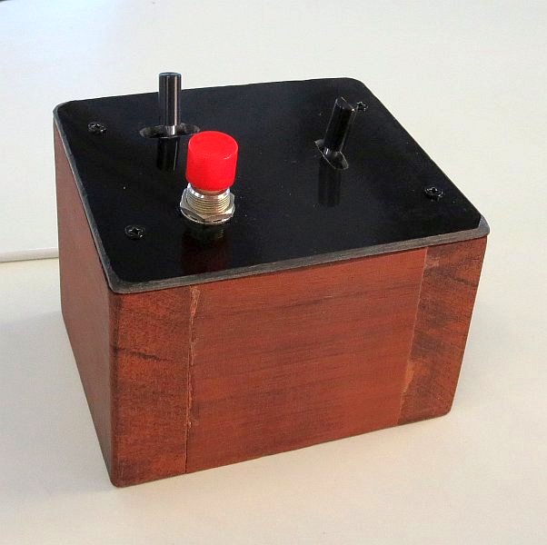 Spacewar! Controllers Thomas Tilley