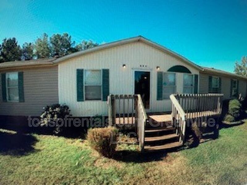 856 Shaw Rd Woodruff, SC 29388 Tons of Rentals