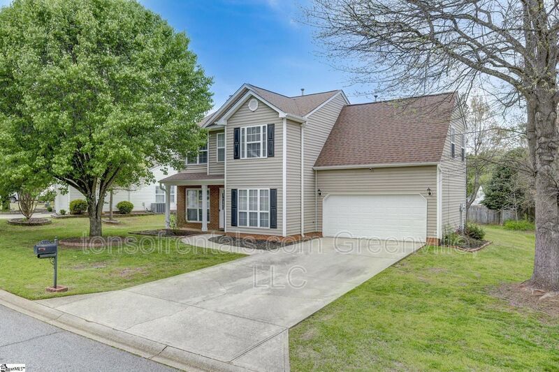 101 Fairview Lake Way Simpsonville, SC 29680 Tons of Rentals