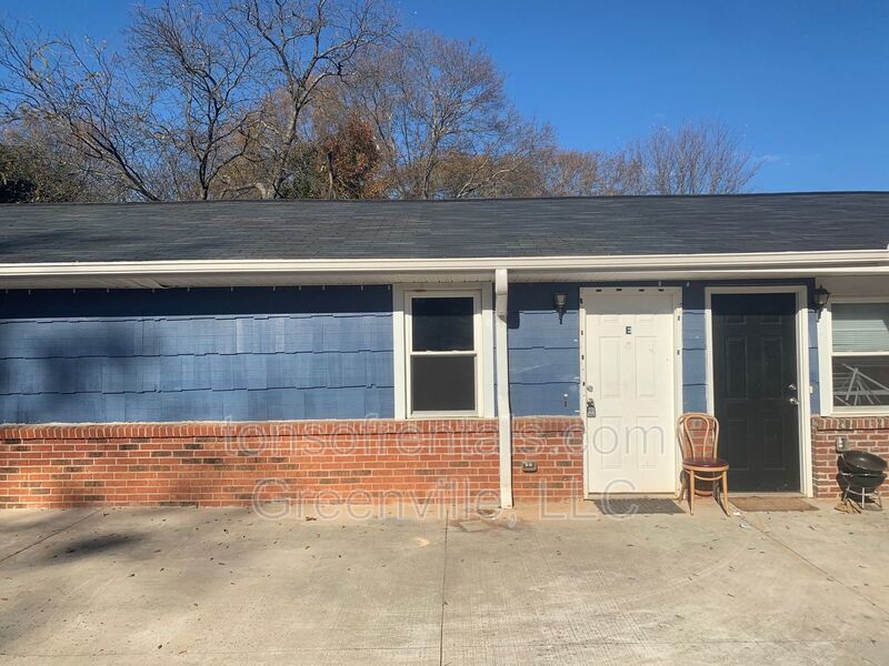 5 E Daniel Ave Greenville, SC 29611 Tons of Rentals