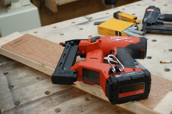 Milwaukee M18 FUEL 18 Gauge ¼” Narrow Crown Stapler Review - Tool Box