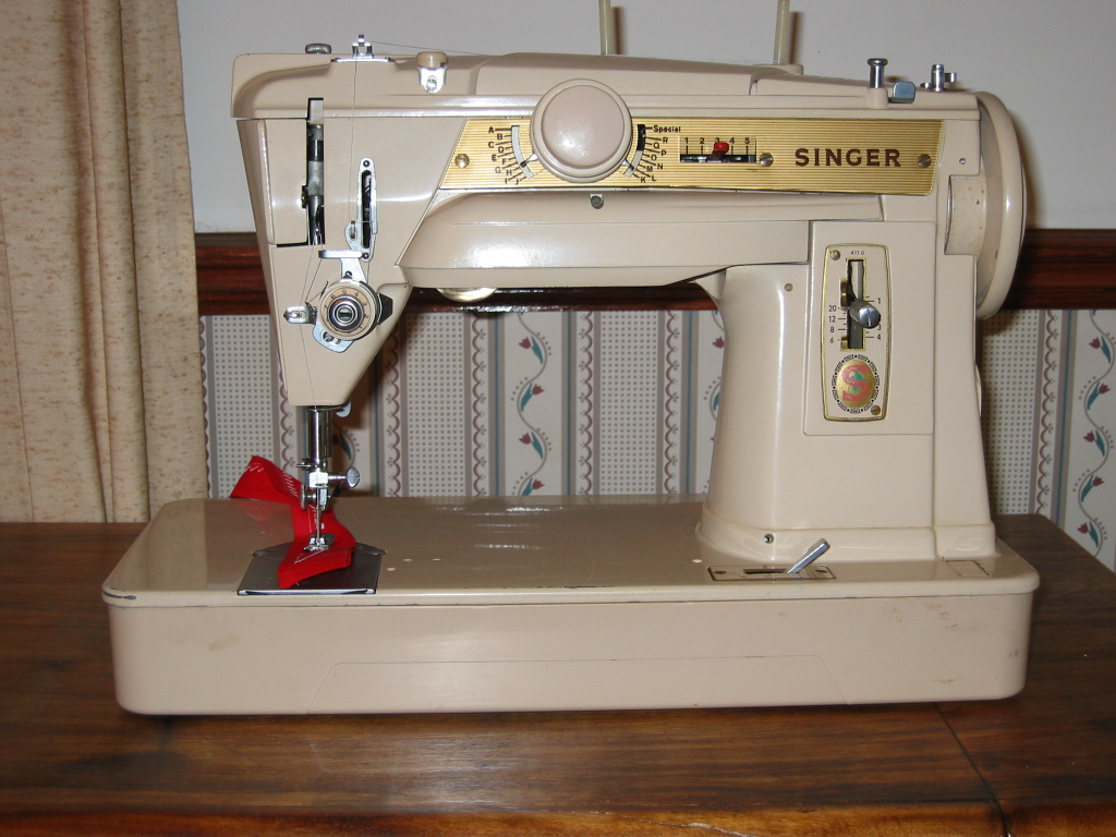 A Singer 411G