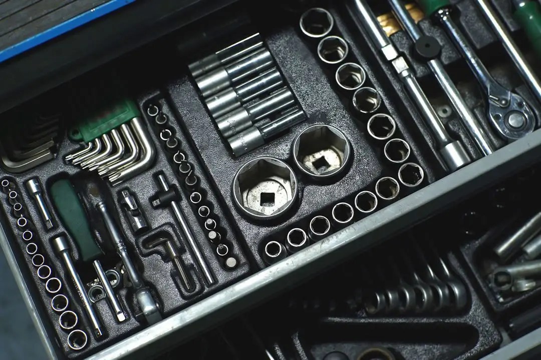 Hand Tools for Auto Mechanics | Toolrage