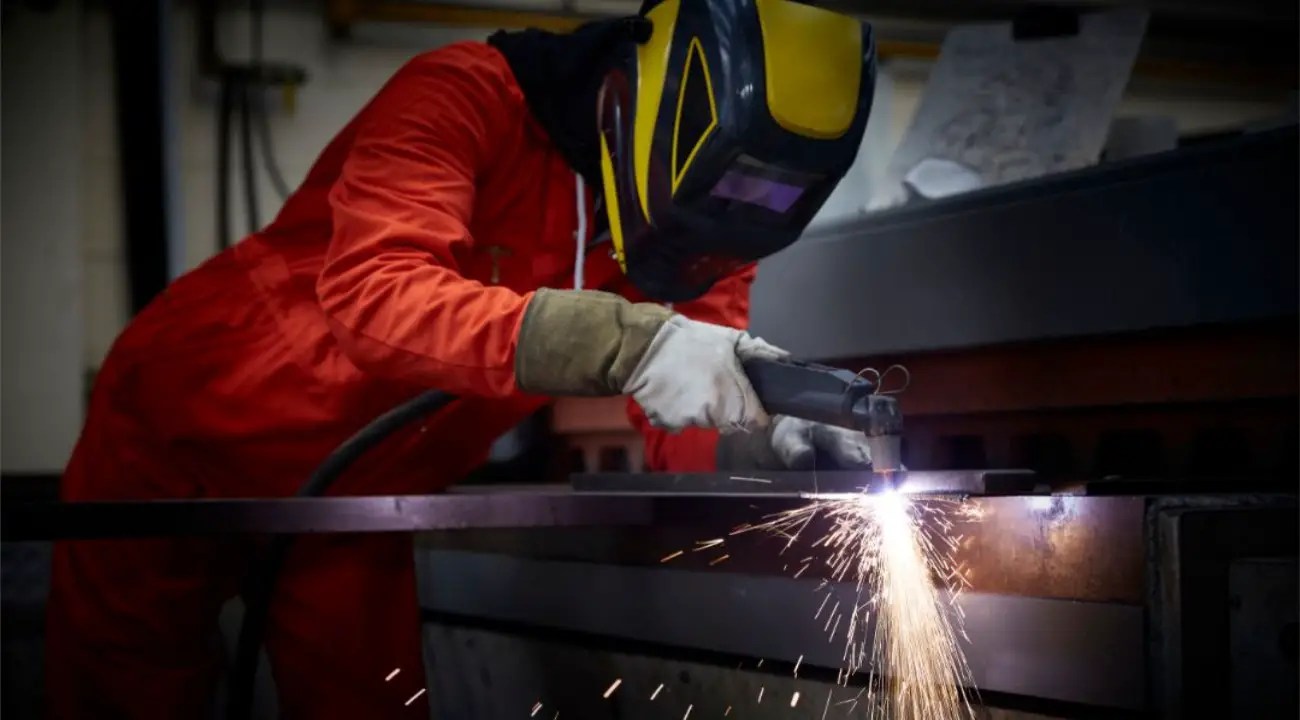 What Kind Of Eye Protection Do You Need for Plasma Cutting?