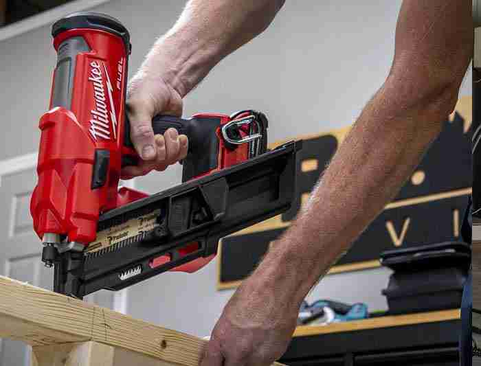 Best Framing Nailer 2020 Reviews + Buying Guide