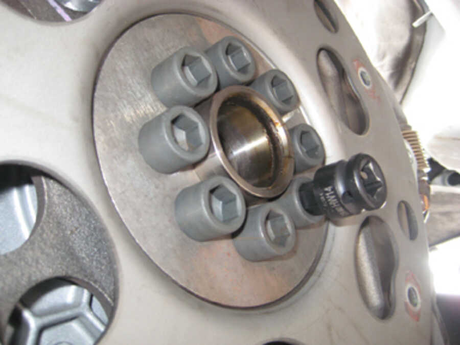 GM Duramax Crankshaft & Flywheel Kit Schley Products, Inc