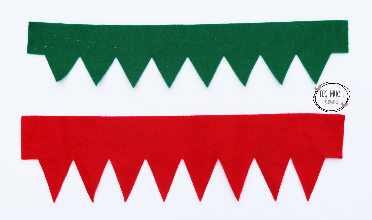 how-to-make-a-felt-elf-collar-using-your-cricut-too-much-love