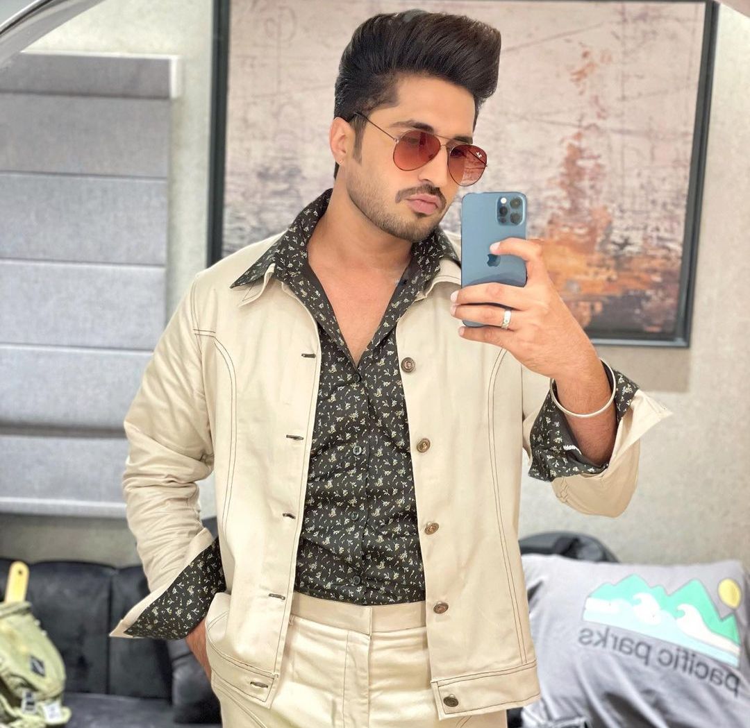 Top 10 Most Popular Male Punjabi Singers in 2024