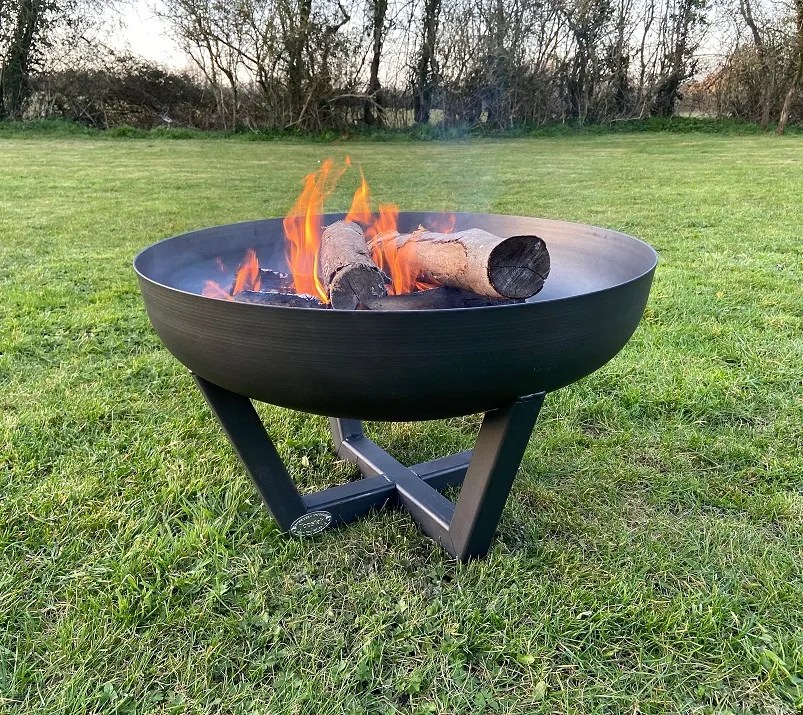 60cm Firepit C/C Grill Painted Charcoal TopBBQ