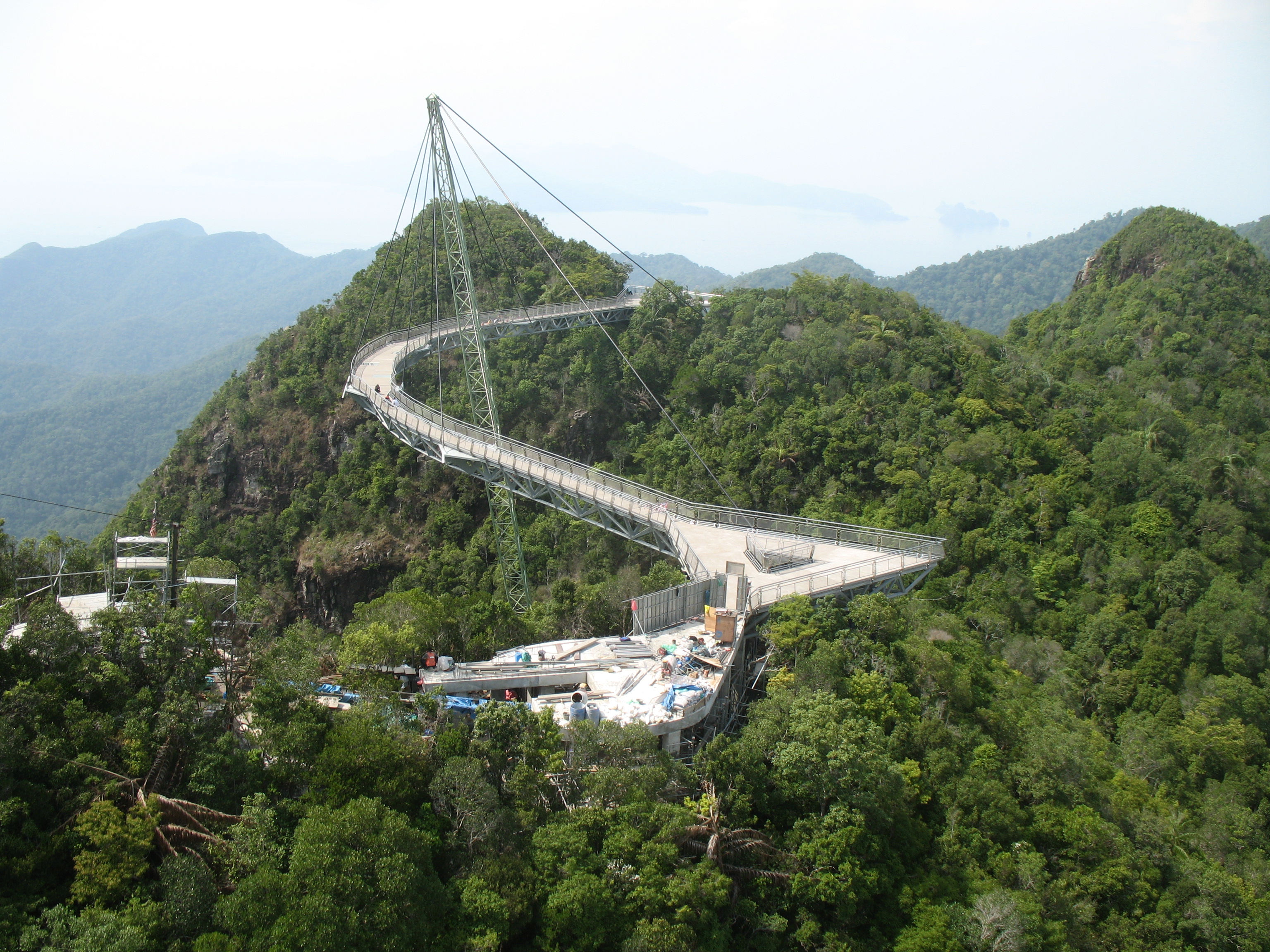 15 scariest bridges you must see to believe