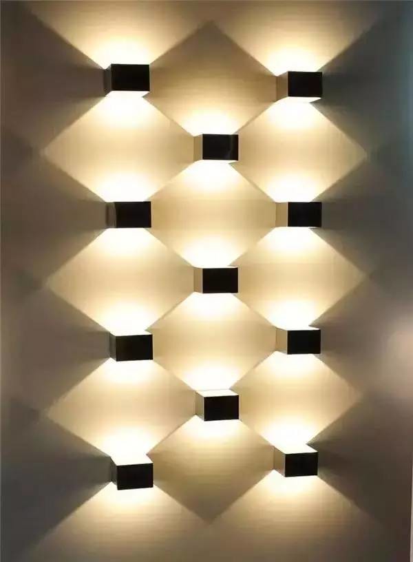 20+ Impressive Wall Lamp Designs to Enhance the Walls in Your Living