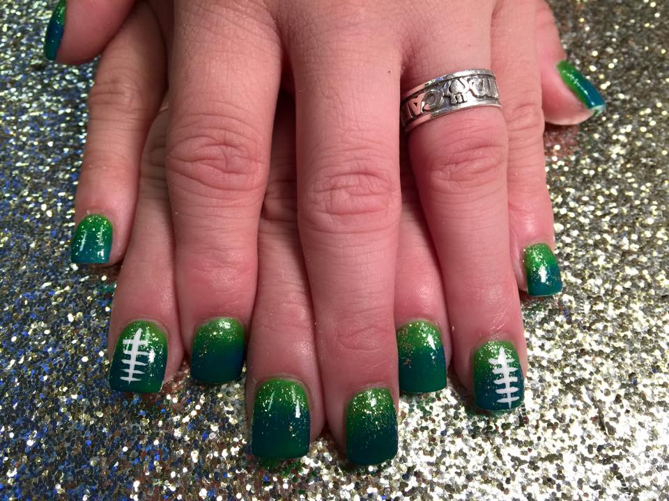 Sparkling Irish, nail art designs by Top Nails, Clarksville TN. Top Nails