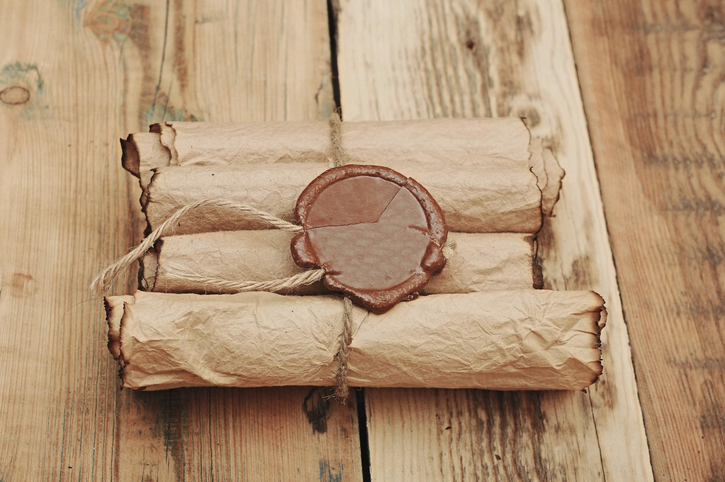 Top 10 Oldest Ancient Artifacts That Ever Found