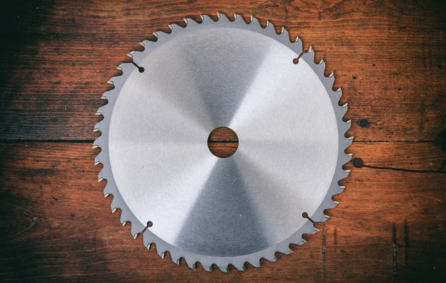 Cutting Edge Insights A Guide to Miter Saw Blade Types