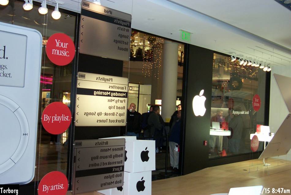 Cambridgeside Galleria Apple Store grand opening page 2