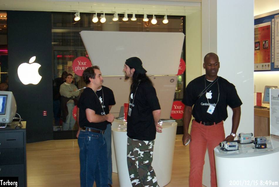 Cambridgeside Galleria Apple Store grand opening page 2