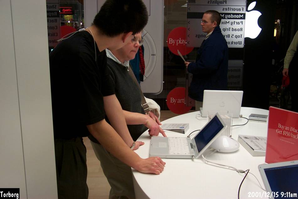 Cambridgeside Galleria Apple Store grand opening page 2