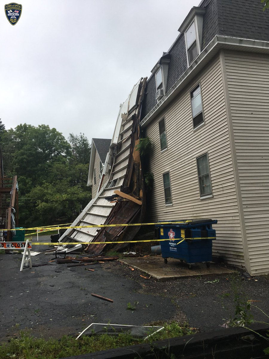 Possible tornado reported in Central Massachusetts Tornado Oracle