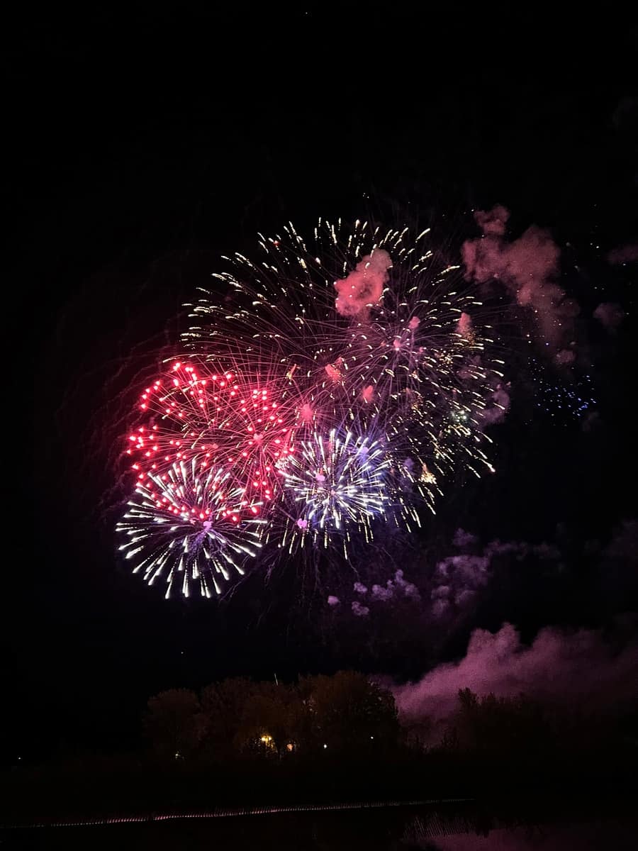 10 Tips for Watching the Woodbine Beach Fireworks