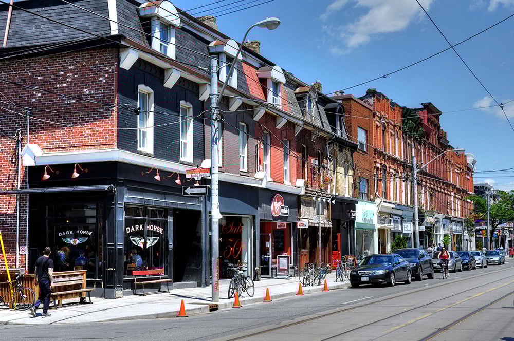Top 15 Neighbourhoods for Singles in Toronto