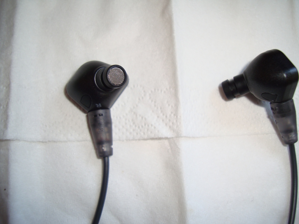 IE8 earphones Totally Dubbed