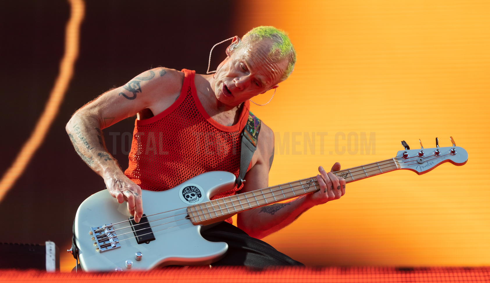 Red Hot Chili Peppers, Old Trafford, Manchester TotalNtertainment