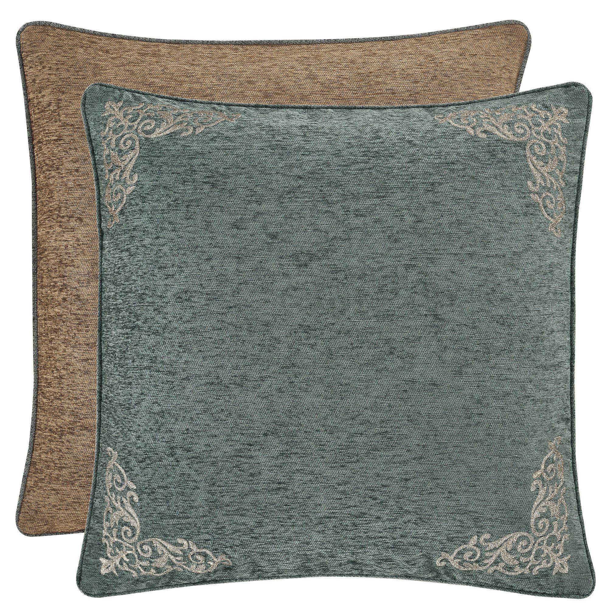 Dorset Ogee Medallion Comforter Bedding by J Queen New York