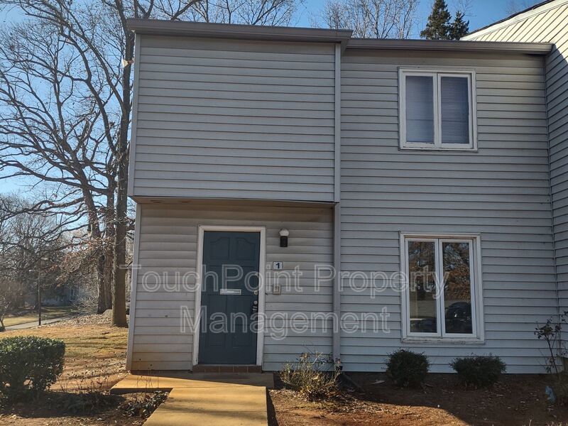 2001 Stoney Point Ln Unit 1 Charlotte, NC 28210 Touchpoint