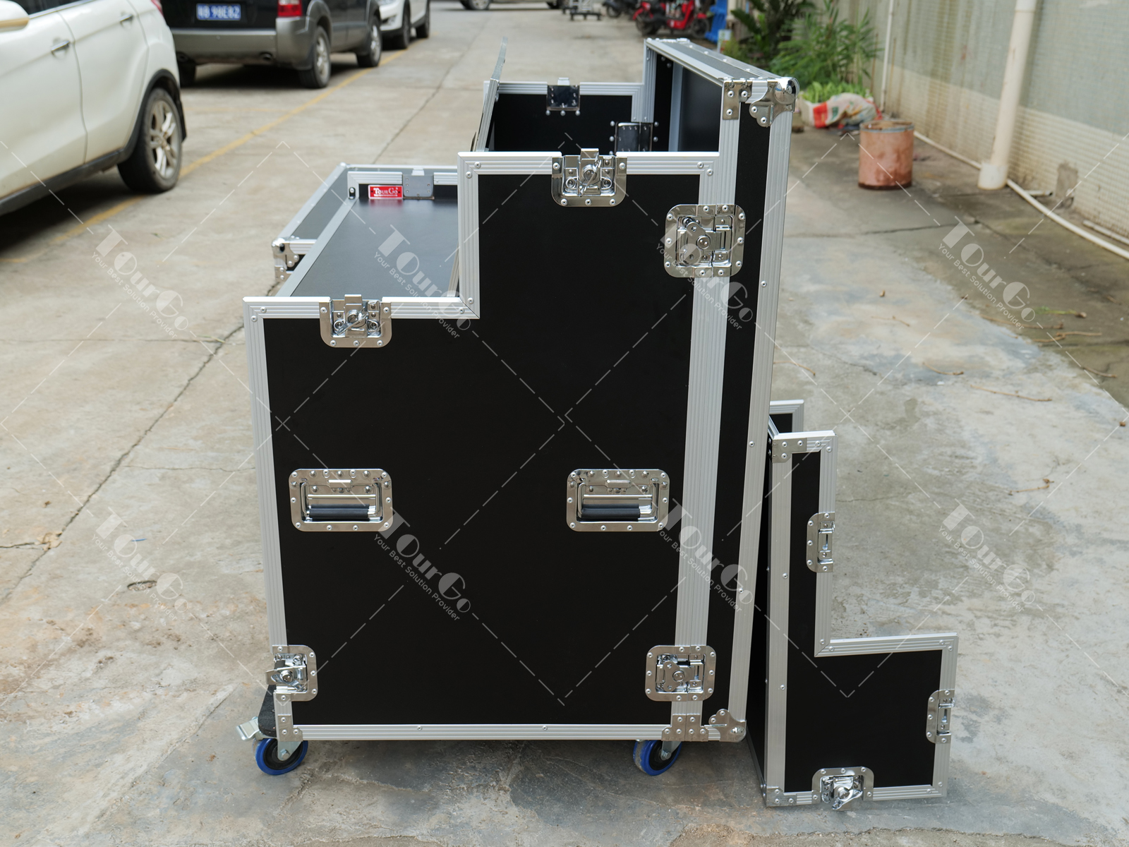 Custom Twin Video Streaming Production Workstation Flight Case and Pull
