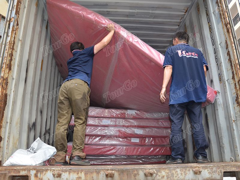 SAFETYCRASH MATS,ninja warrior course,ninja obstacles,ninja warrior