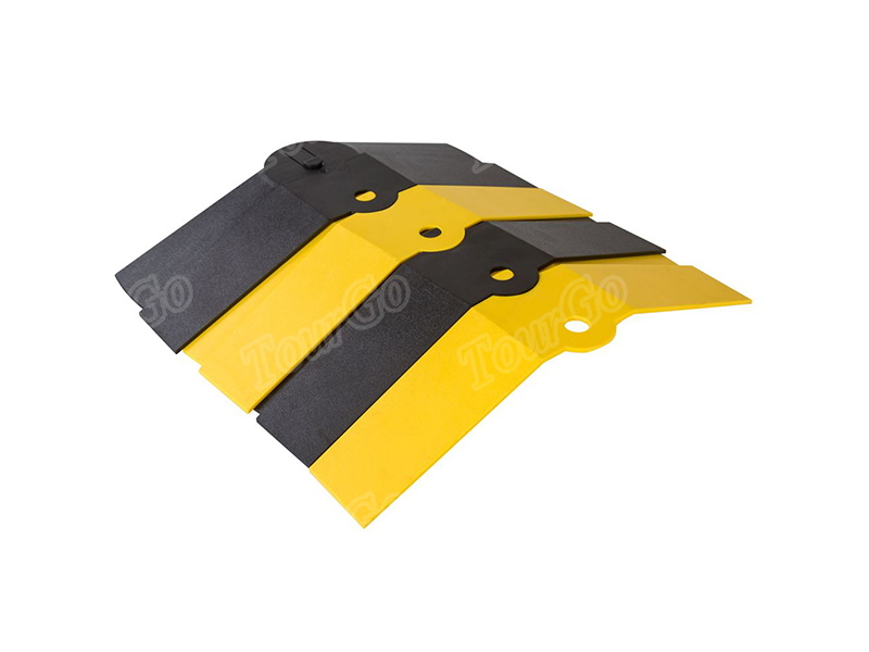 1 Channel UltraSidewinder Cable Protector Extension for 1.5″ diameter