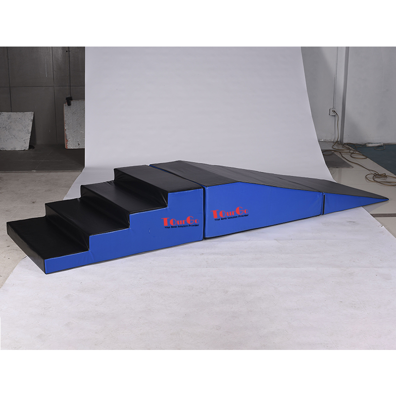 Gymnastics Folding Wedge Mat Hand Stand Walk Ramp With Stairs TourGo