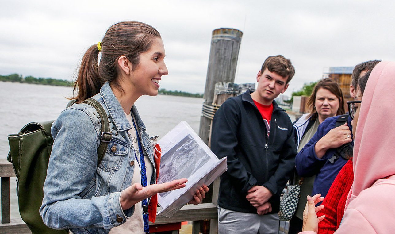 How Much Should I Tip A Tour Guide TouristSecrets