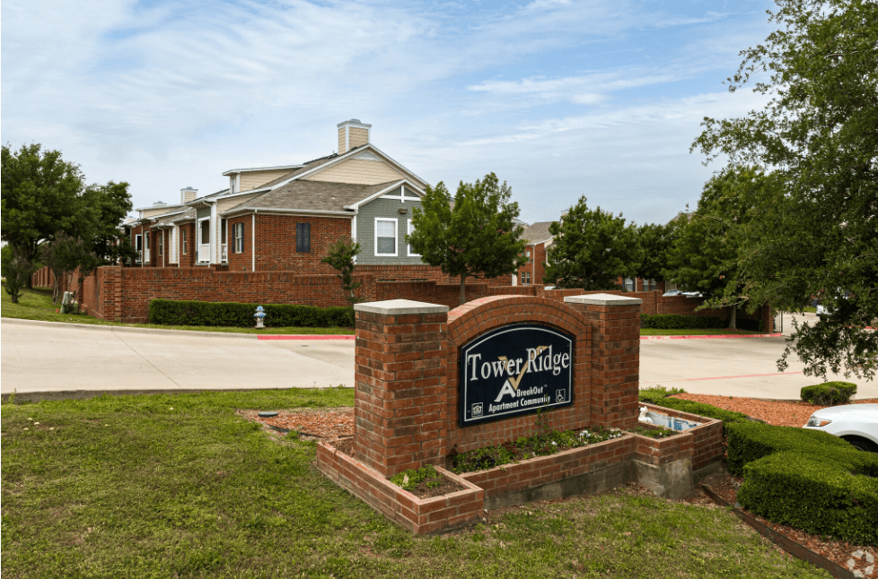 Luxury Apartments In Corinth, TX Tower Ridge