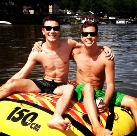 divers.png?resize=480%2C478