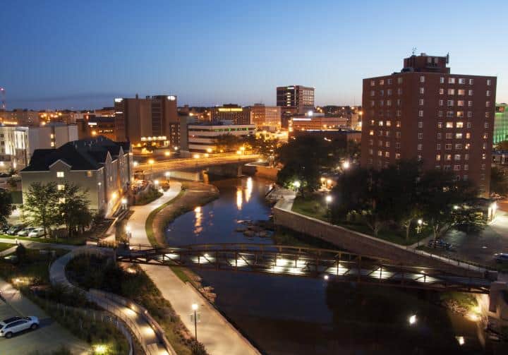 Sioux Falls May Join 'Civilized Country' By 1st South Dakota