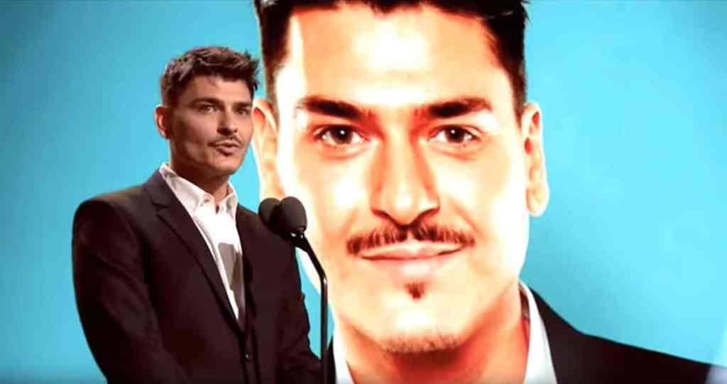 'Makeup By Mario' Dedivanovic, Kim Kardashian'S Longtime Makeup Artist, Breaks Down In Tears After Coming Out As Gay In Emotional Speech: Watch 1 makeupbymario