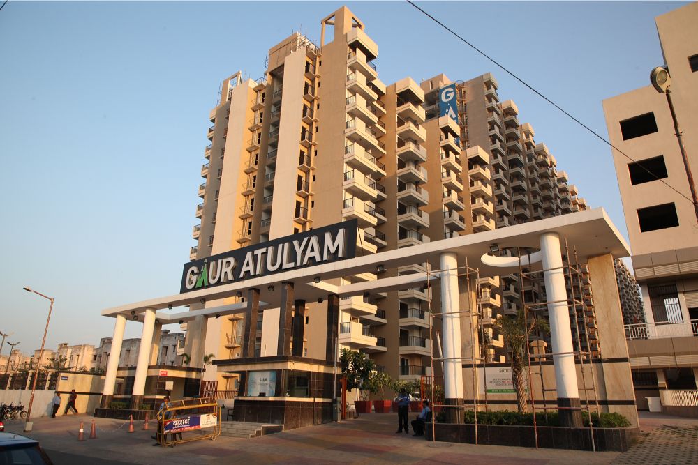 3BHK Apartment for Sale in GreaterNoida TownFloor