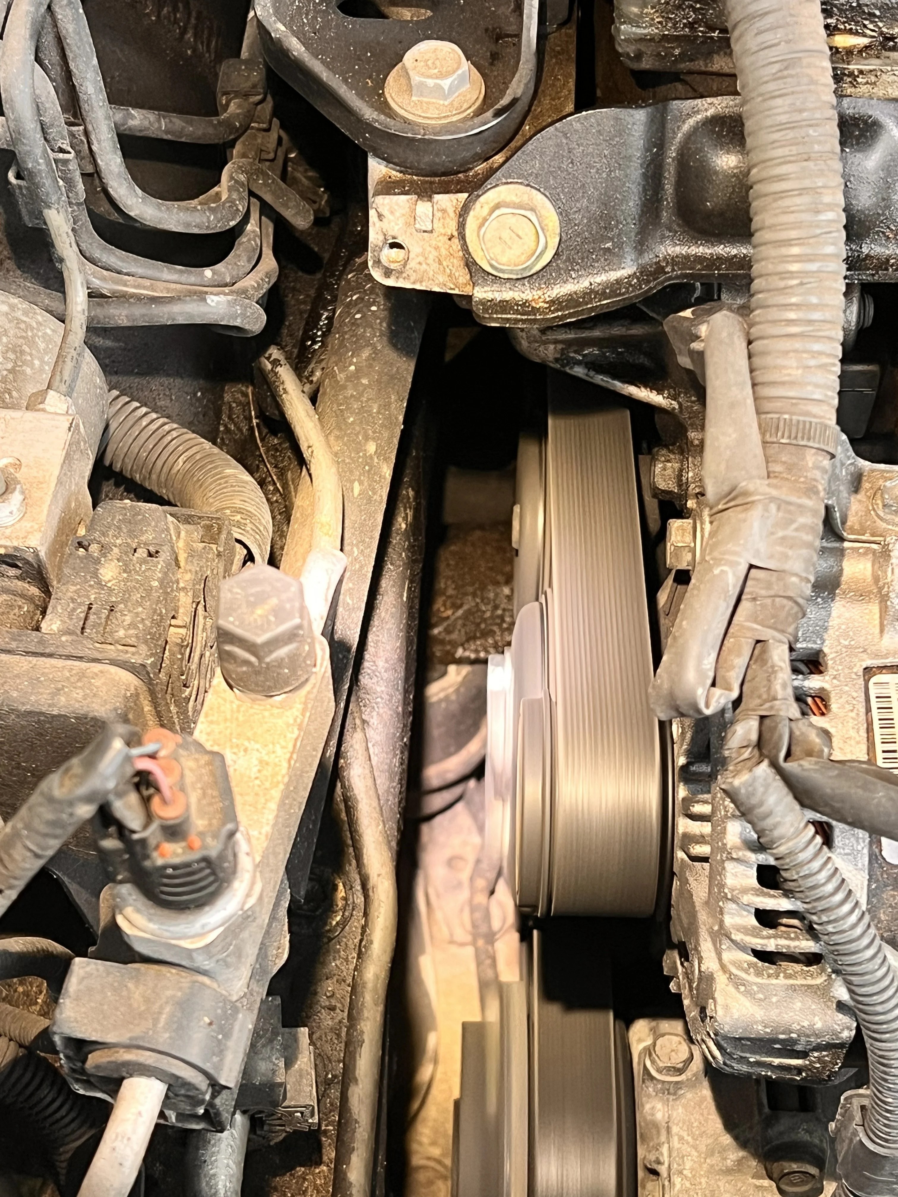 2009 Camry. Valve cover gasket leak? | Toyota Forum