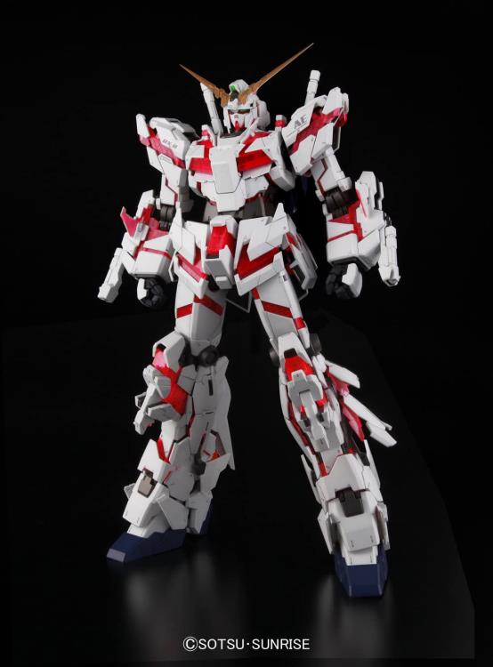 Gundam Perfect Grade 1/60 Scale Model Kit RX0 Unicorn Gundam (Full
