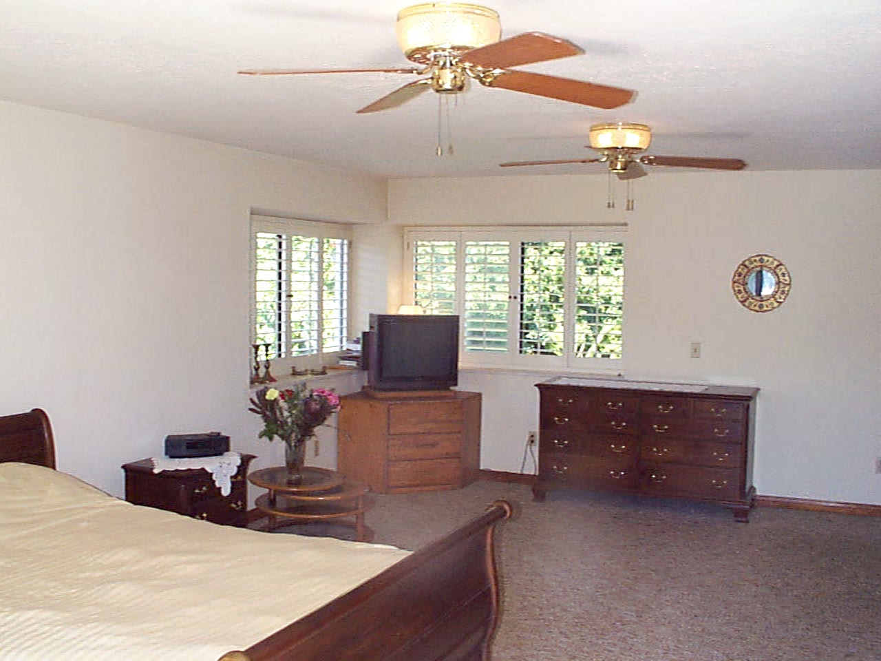 Bonsall Real Estate Solid Gold